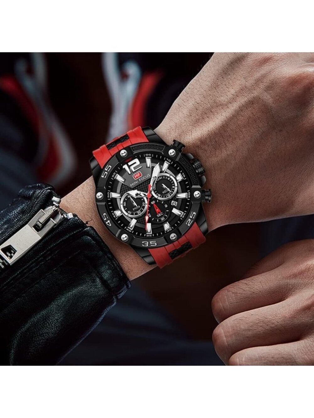 Men's All Red Analog Quartz Waterproof Chronograph Classic Stylish Casual Watch - Picture 2 of 5